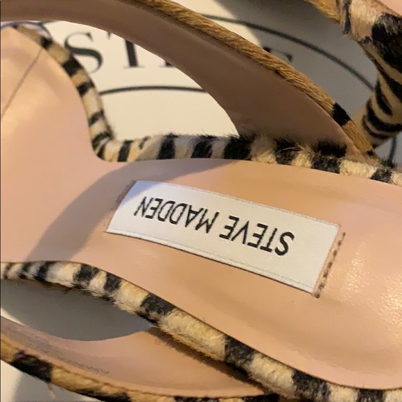 Steve Madden leopard Heels - Picture 3 of 4